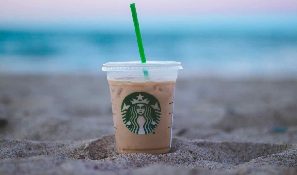 starbucks cup with iced coffee